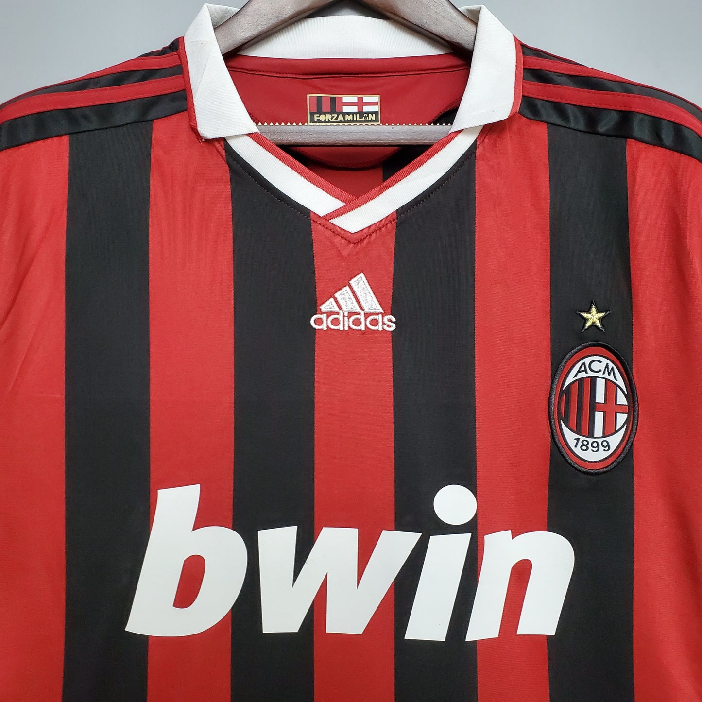 Retro AC Milan 09-10 Home Jersey