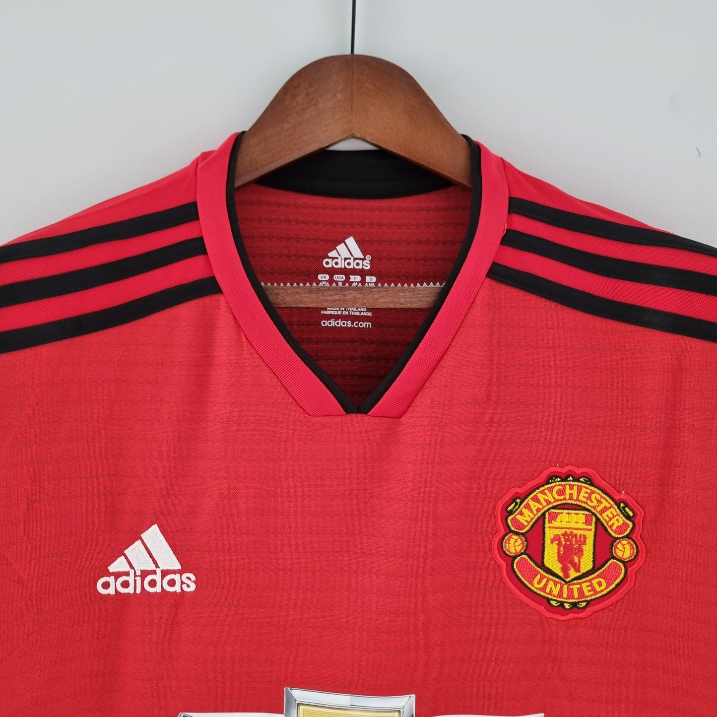 Retro Manchester United 18/19 Home Jersey