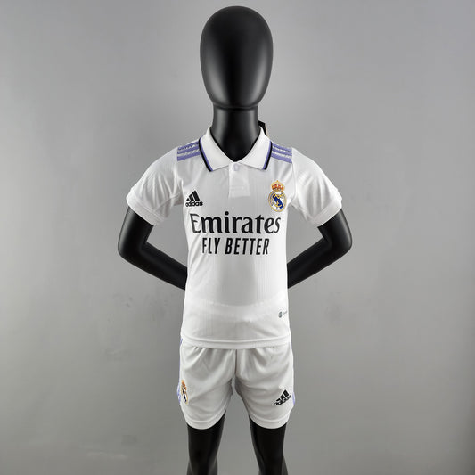 Kids Real Madrid 2022/23 Home Jersey & Shorts