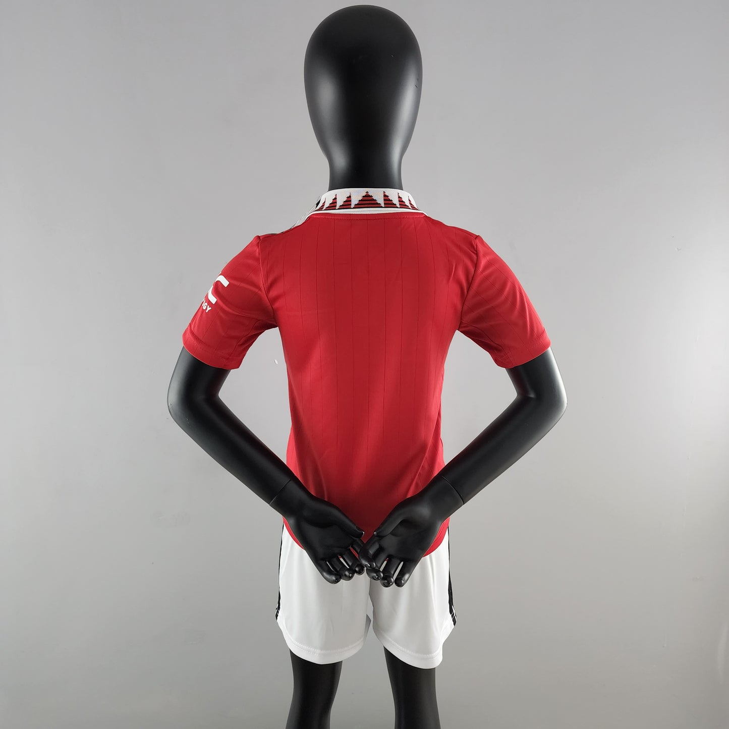 Kids Manchester United 2022/23 Home Jersey & Shorts
