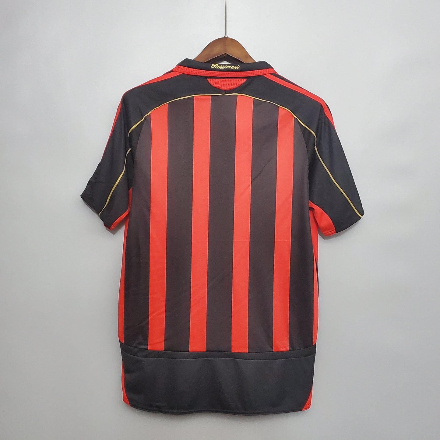 Retro AC Milan 06/07 Home Jersey